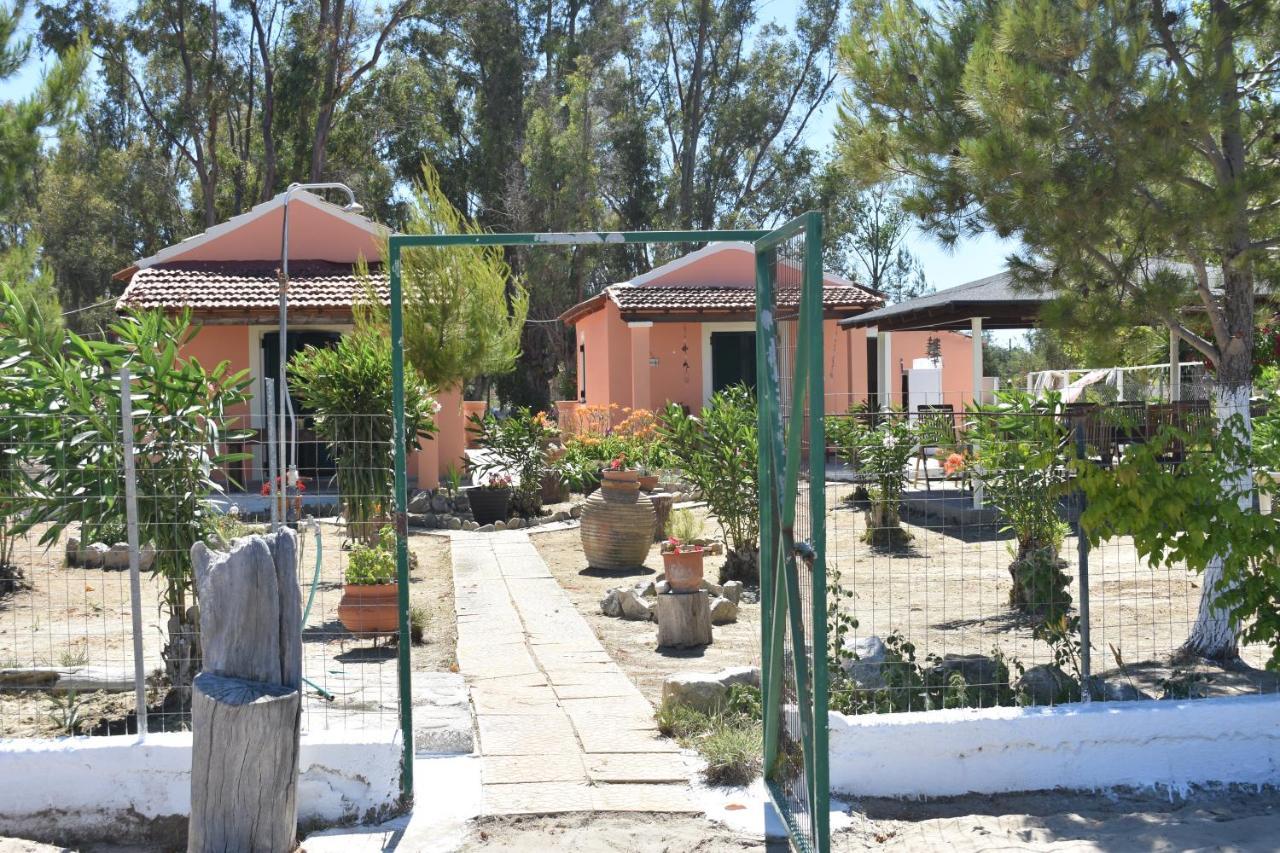 Bouka Beachfront Bungalows Agios Nikolaos  Exteriér fotografie